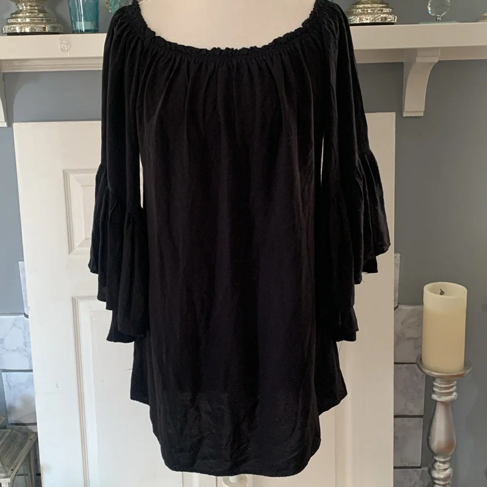 Black Bead Shirt - Picture 2 of 9